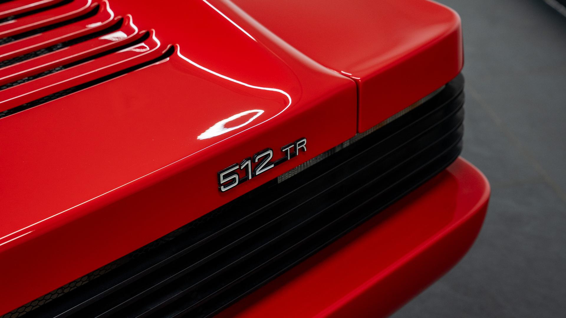 Ferrari 512 TR Photo 53d88daa-ece8-4f88-908f-5d443abca3ea.jpg