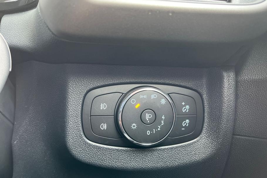 Used Ford TRANSIT COURIER COURIERLIM21 8