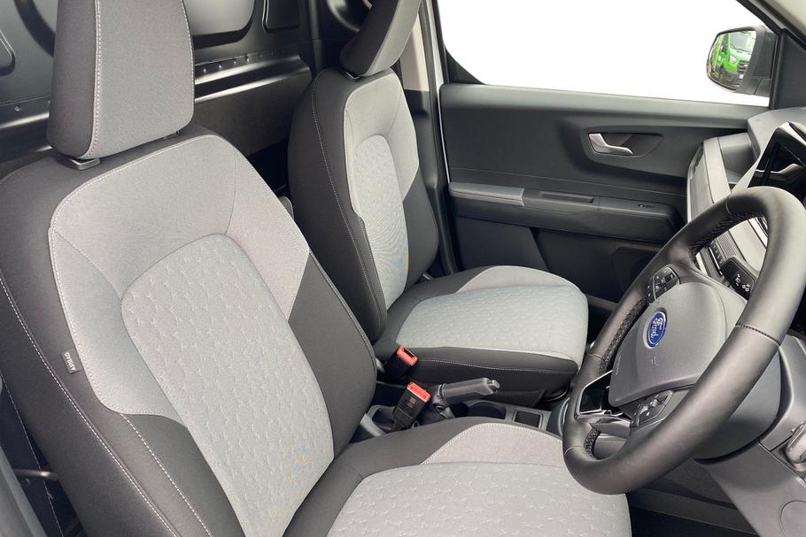 Used Ford TRANSIT COURIER COURIERLIM18 11