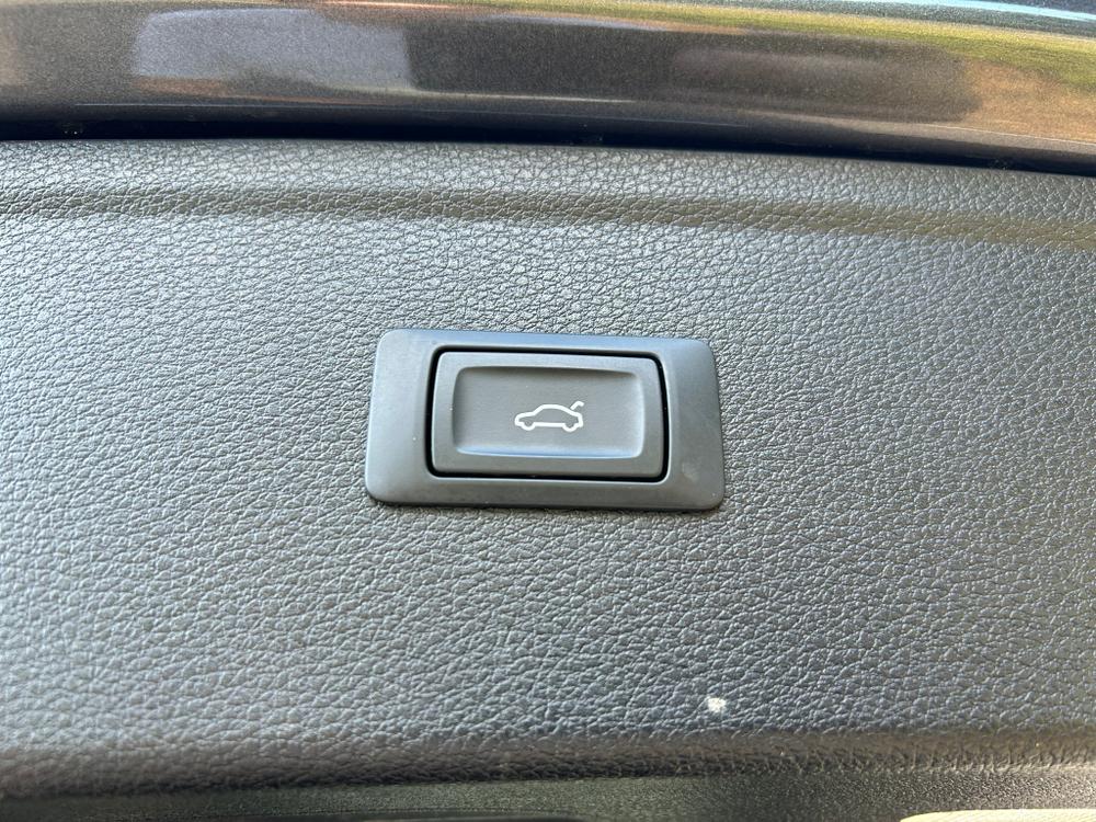 Used Audi Q5 LM69NXA 19