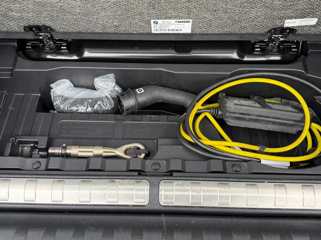 BMW X5 Photo 54173081-7f4c-414f-9496-2aa3f845ffa2.jpg