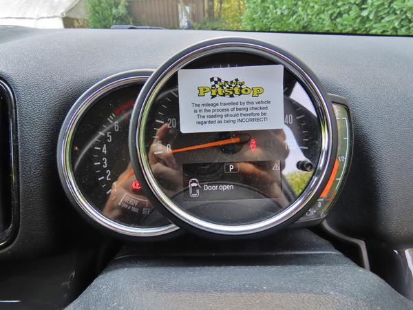 Used MINI Countryman YK68FHU 16