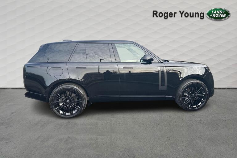 Used Land Rover Range Rover SE new 5