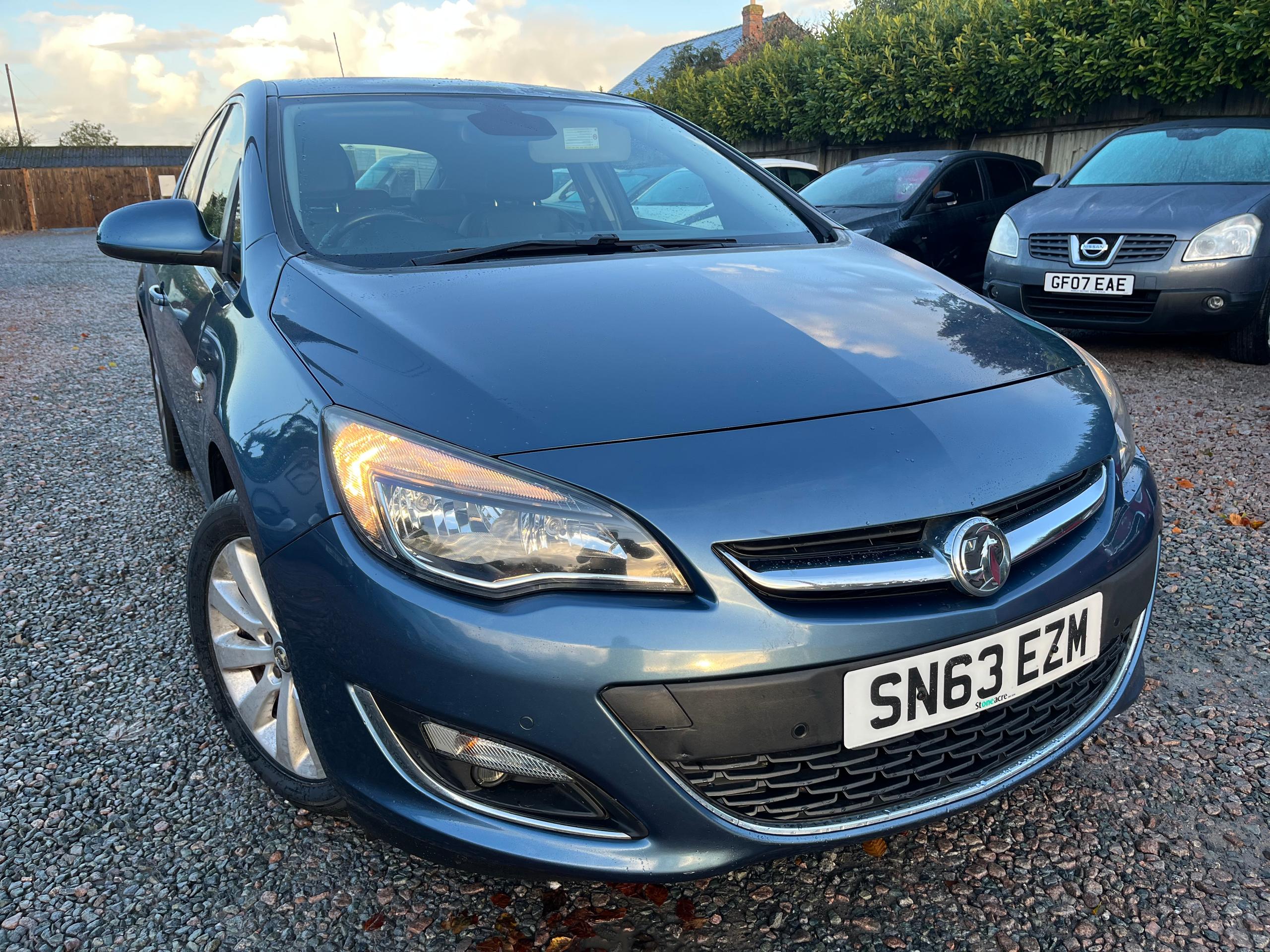 2013 Vauxhall Astra