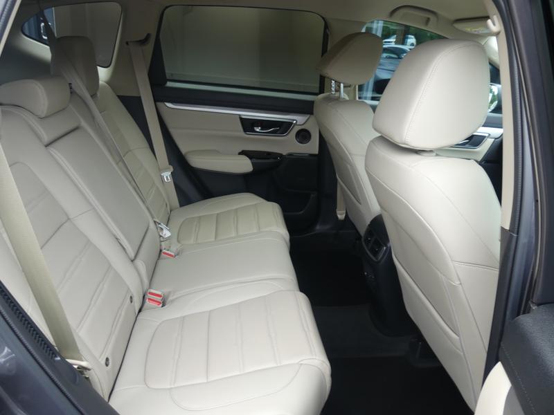 Honda CR-V Photo 54343b0b-f61f-4548-a79a-746506f2f755.jpg