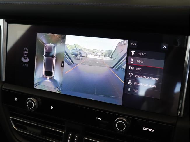 PORSCHE Macan Photo 36