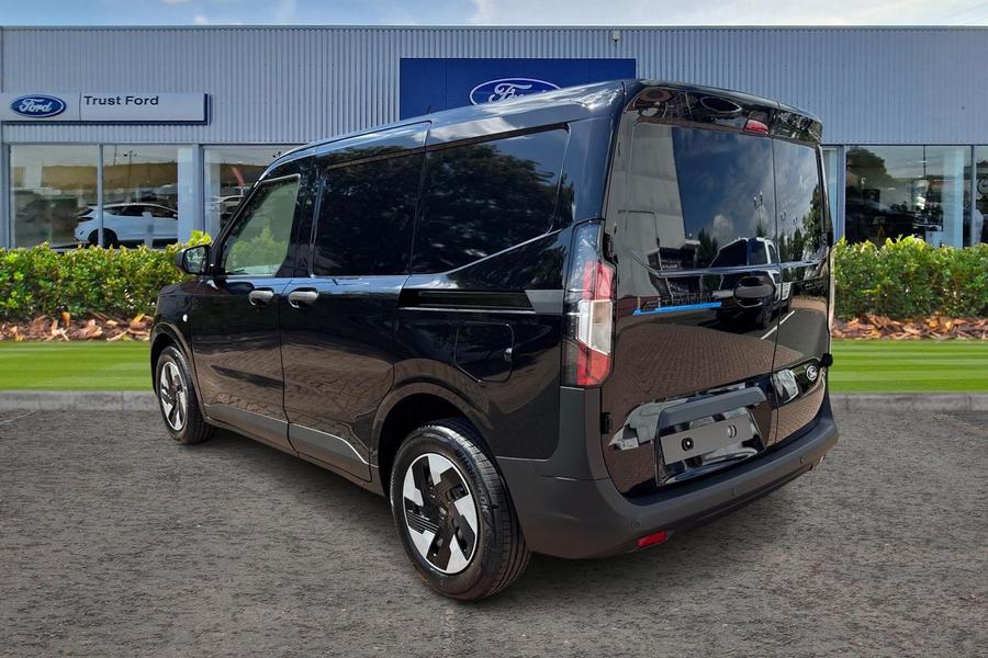 Ford E-TRANSIT COURIER Photo 544325cf-b367-4b02-aa42-e0ebdae189ef.jpg