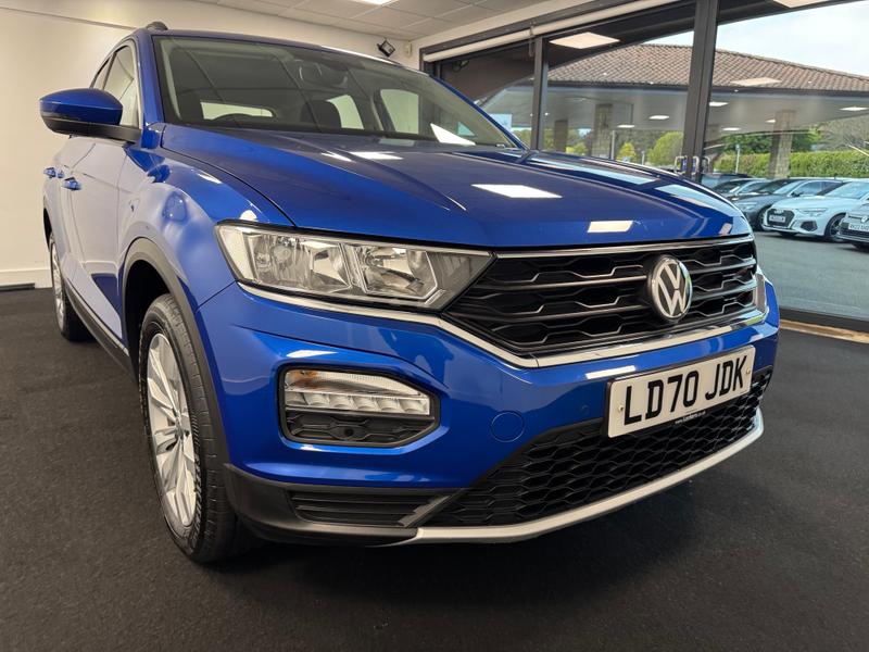 Volkswagen T-Roc Photo 54452d76-ba28-40a9-8fc2-da4254d19a72.jpg
