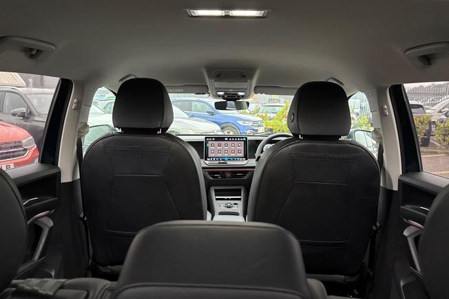 VOLKSWAGEN Tiguan Photo 44