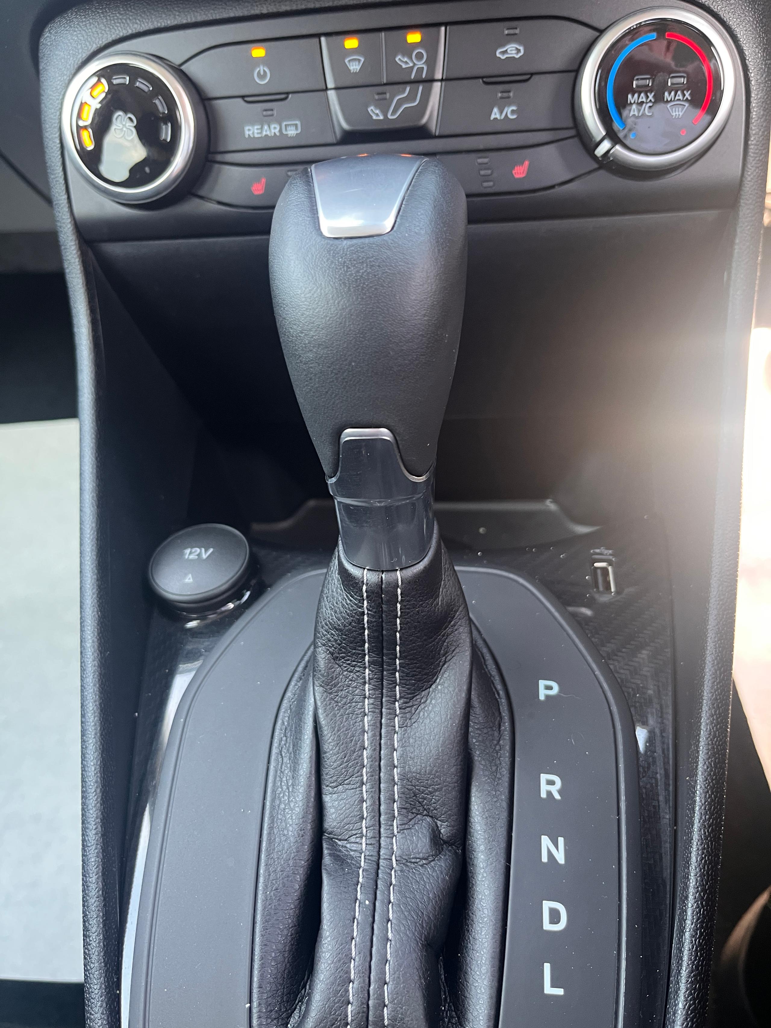 Used Ford FIESTA AK23YCW 24