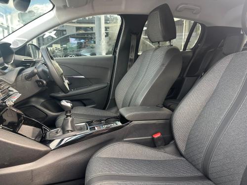 Peugeot 208 Photo 545aa4e2-6329-400c-be99-9e73e8fcd9b3.jpeg