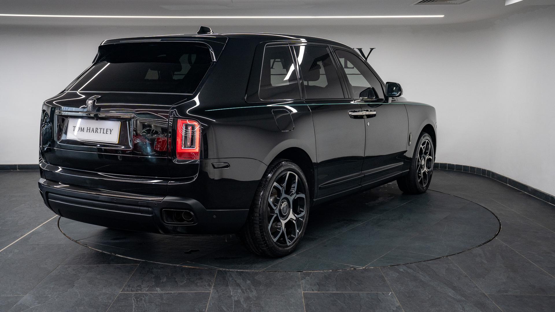 Rolls-Royce Cullinan Photo 54615e04-4d90-433b-ac1f-b4141e091b1e.jpg