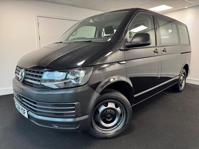 Volkswagen Transporter Shuttle Photo 546f9607-5d28-4a33-833e-8b53f9a23c88.jpg