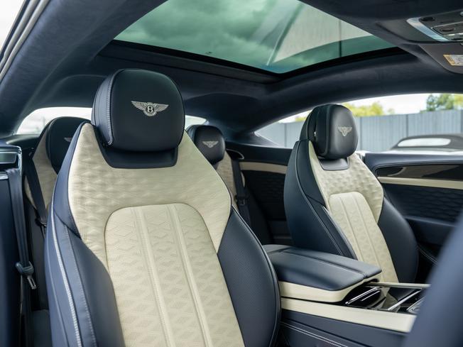 BENTLEY Continental GT  Photo 21