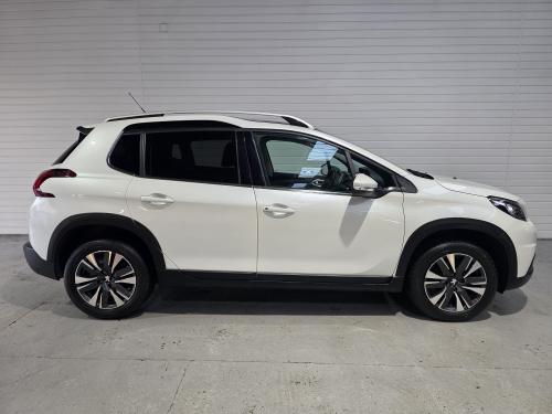 Peugeot 2008 Photo 547d2b8e-7a03-4370-b4ad-a54522d40908.jpeg