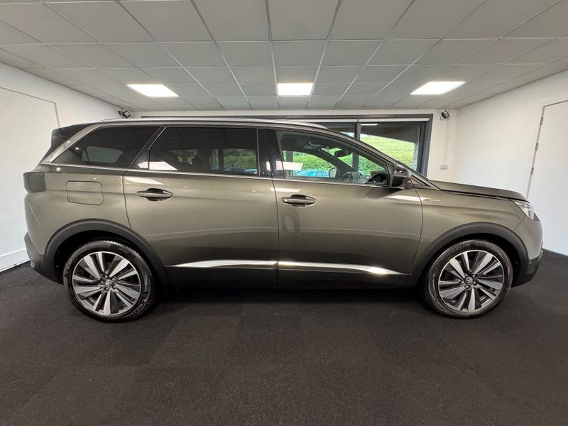 Peugeot 5008 Photo 54808ba3-3abf-4b31-8561-4c12c96d1d80.jpg