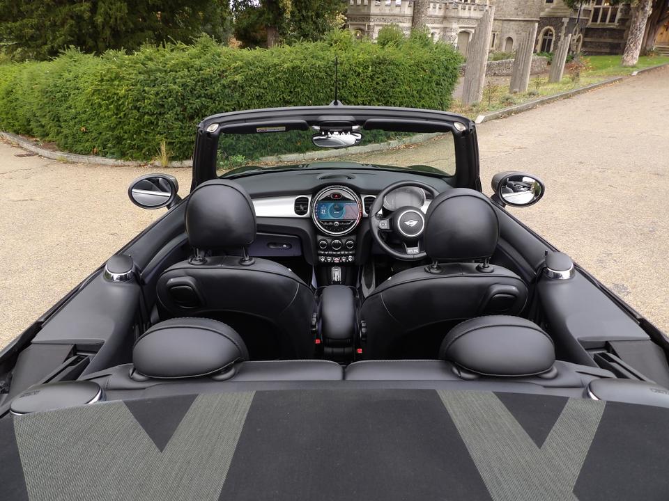 Used MINI Convertible LS21AZB 13