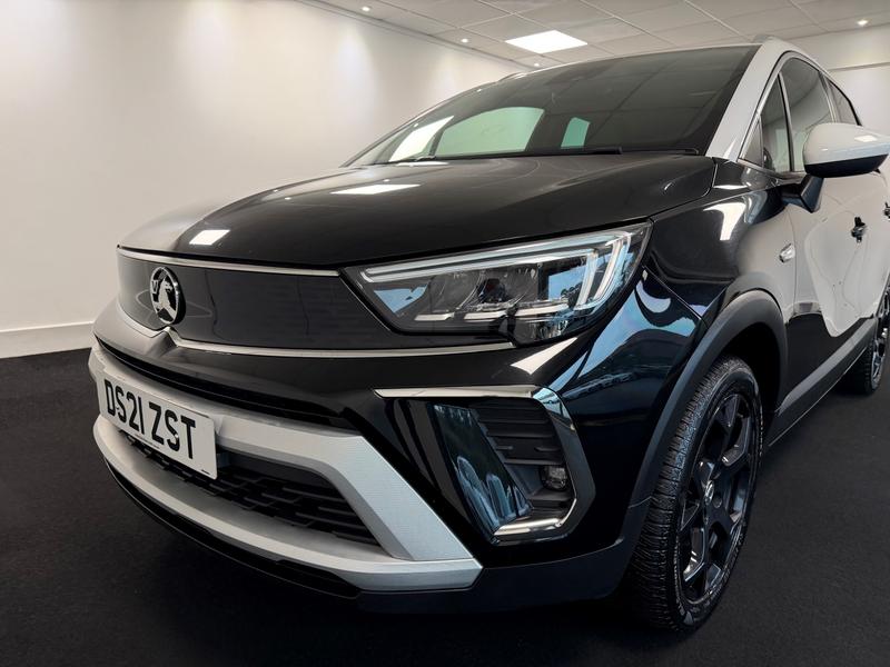 Vauxhall Crossland Photo 548f01b2-42f0-4e10-a33e-337a0092f0a8.jpg