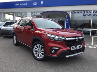 Suzuki S-Cross Photo 0