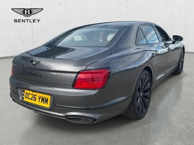 BENTLEY Flying Spur Photo 6