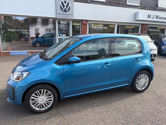 Volkswagen up! Photo 54a8d352-779c-4e2f-a184-1d1ce64d88c6.jpeg