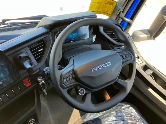 Iveco S-WAY Photo