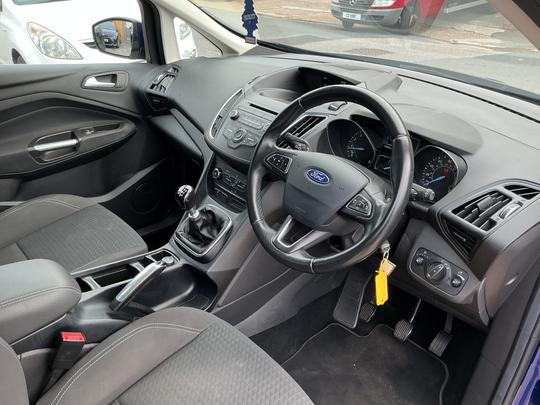 Ford C-Max Photo 21