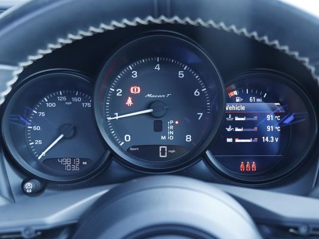 PORSCHE Macan Photo 28