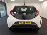 Toyota Aygo X Photo 8