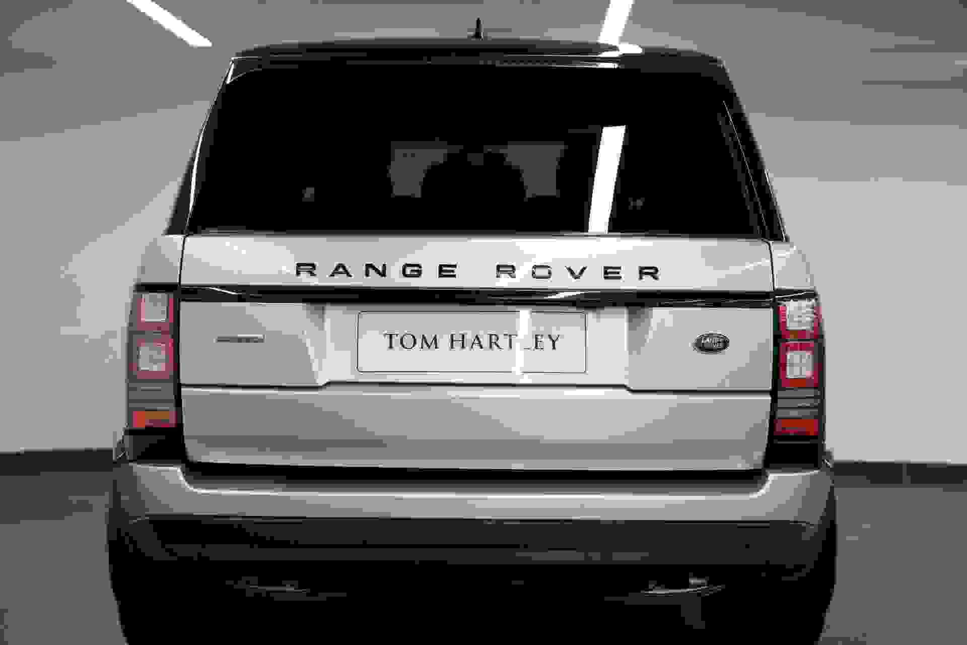 Land Rover RANGE ROVER Photo 54c50aae-c472-417b-bb71-b388f45df2e2.jpg