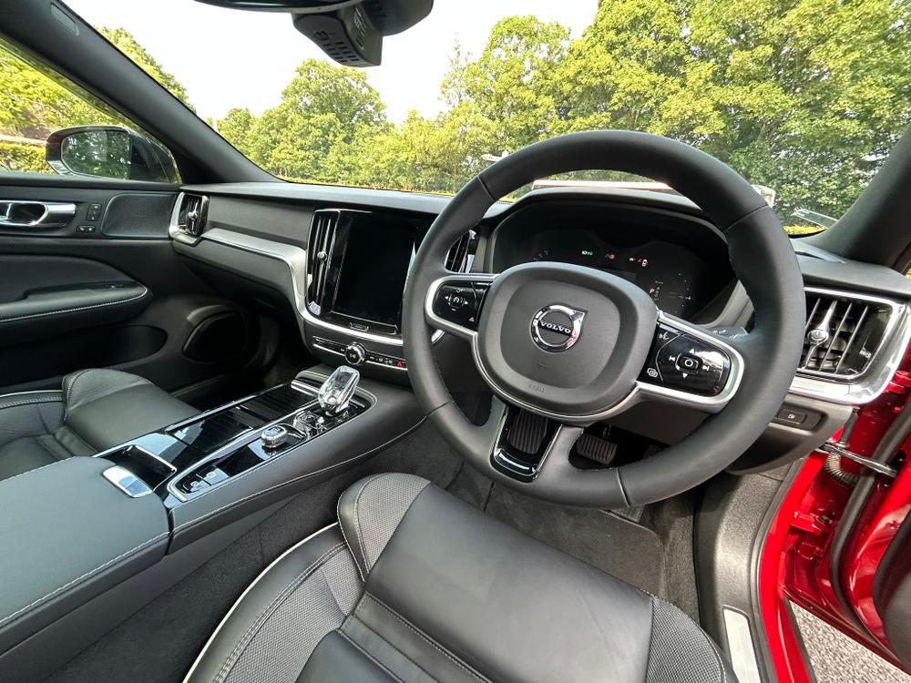 Used Volvo S60 KP72DSU 27