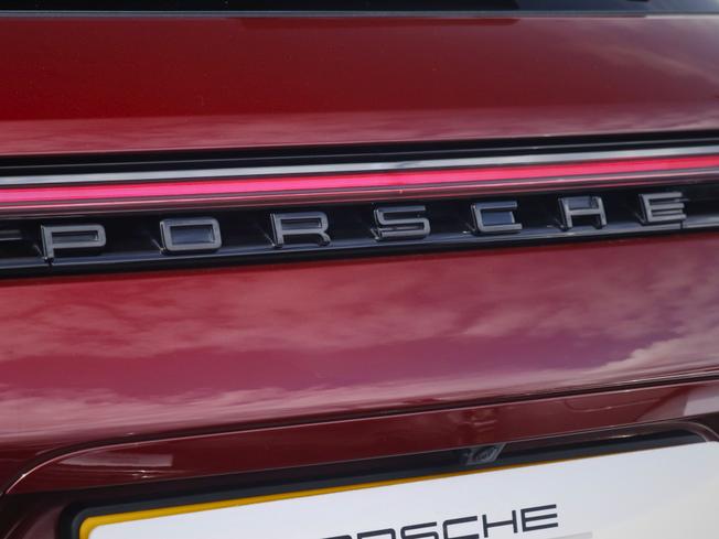 PORSCHE Panamera Photo 14
