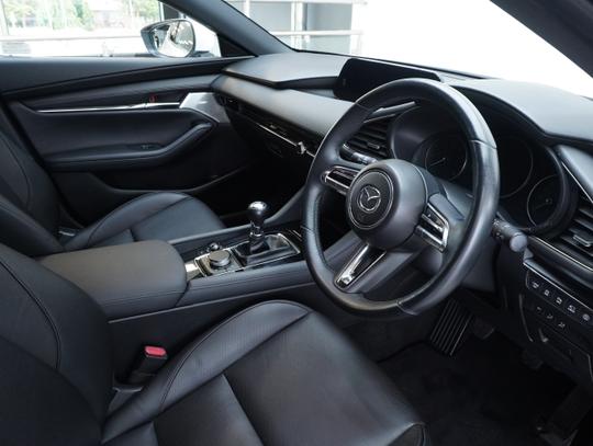 Mazda 3 Photo 55041c91-0109-417f-9260-109605a7a2b9.jpg