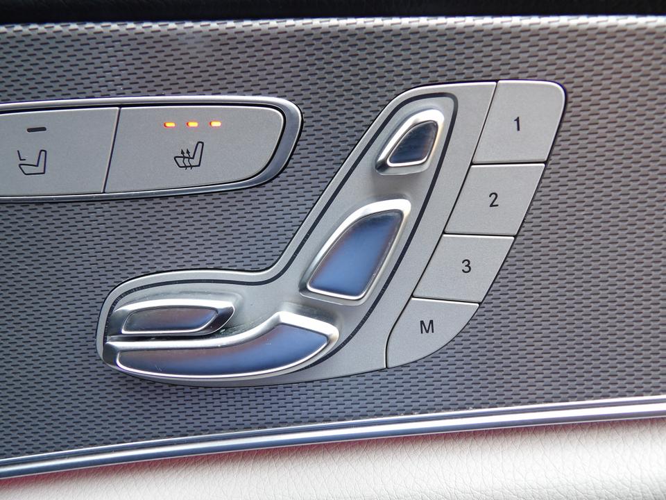 Used Mercedes-Benz E Class YN68XCO 22