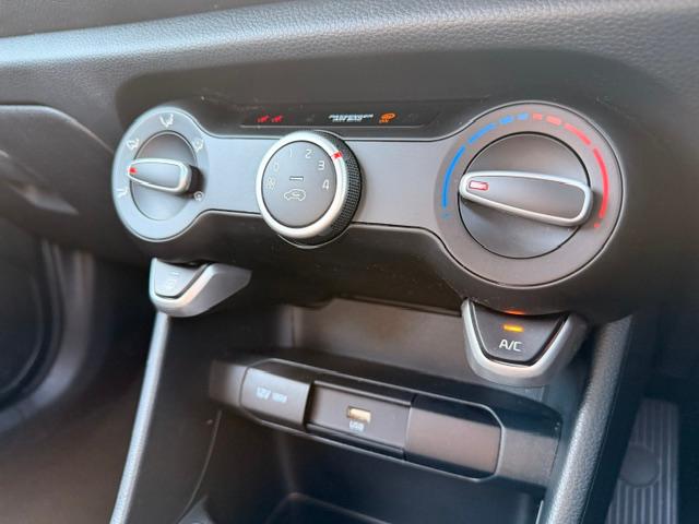 Kia Picanto Photo 5519df9d-e169-4c2f-9932-d3ba50bed5ec.jpg