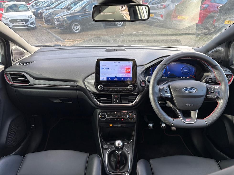 Ford Puma Photo 551f4c93-5d98-49f6-85db-2b3ba6eb0d1e.jpeg