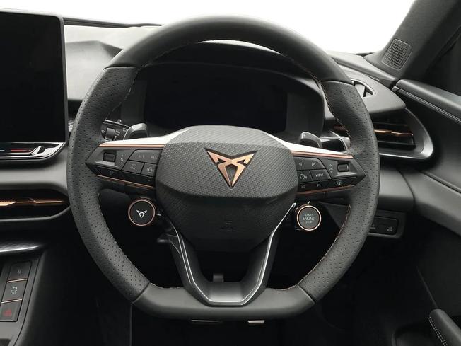 CUPRA Terramar Photo 24