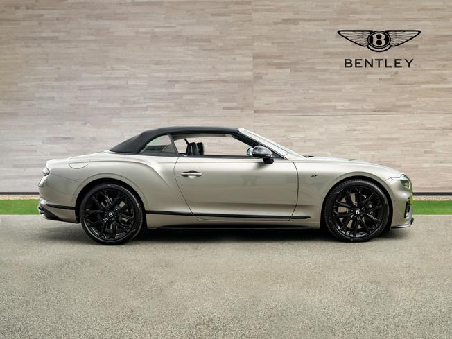 BENTLEY Continental GTC  Photo 19
