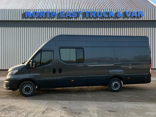 Iveco Daily 35S16V Photo