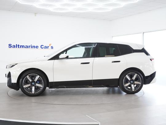 BMW iX Photo 5544c5a8-2494-47a2-8293-ad36059bc353.jpg