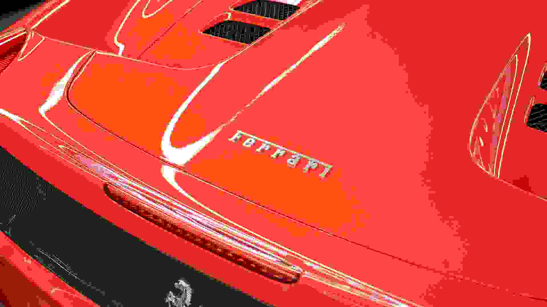 Ferrari 458 Photo 554baa33-e5e2-46af-a4e6-10514c376762.jpg