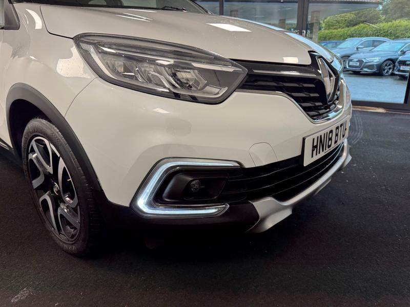 Renault Captur Photo 55624fa6-6cf5-4d3d-b292-aa83eb44f89a.jpg