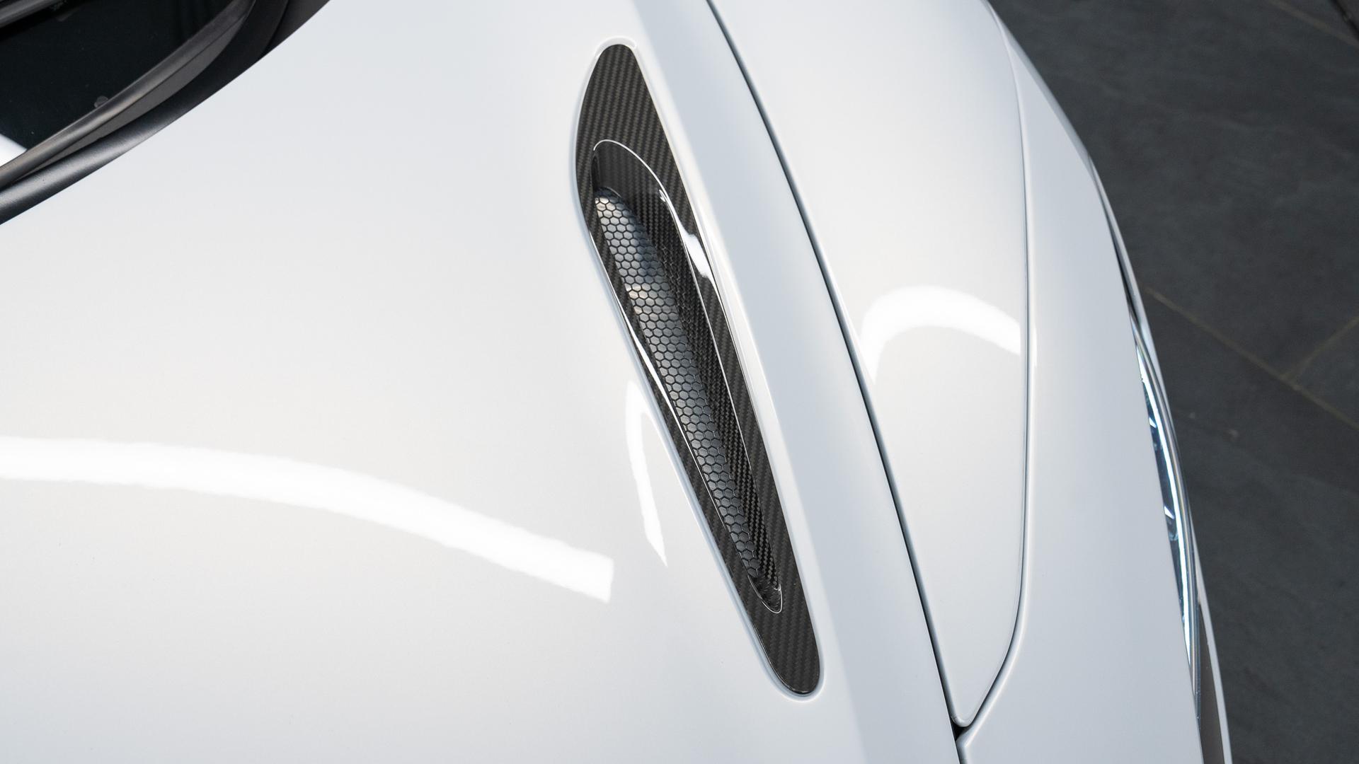 McLaren 720S Photo 556f4dec-72b3-41aa-80b4-299344056224.jpg