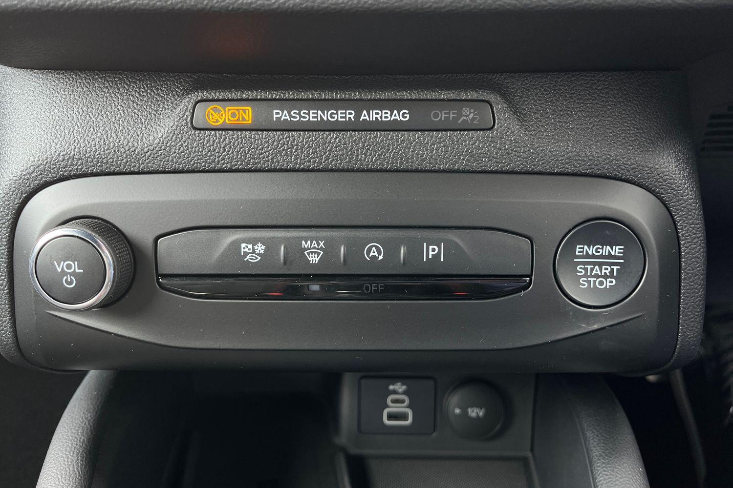 Ford FOCUS Photo 32