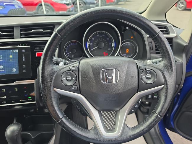 Honda Jazz Photo 557c60bd-c6a5-461f-b502-d27c81a904d9.jpg