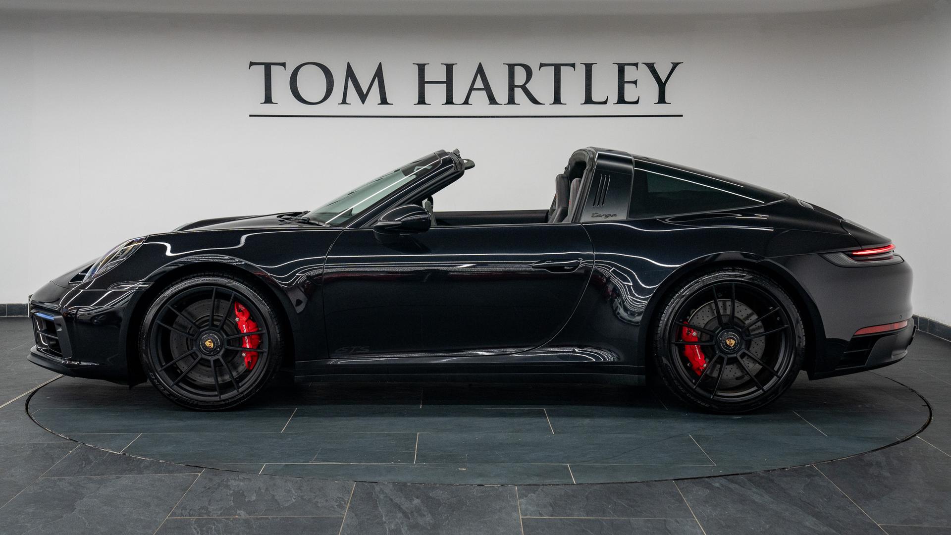 Porsche 911 Photo 55820205-7fc7-473f-8e24-32bcf44ea7d6.jpg