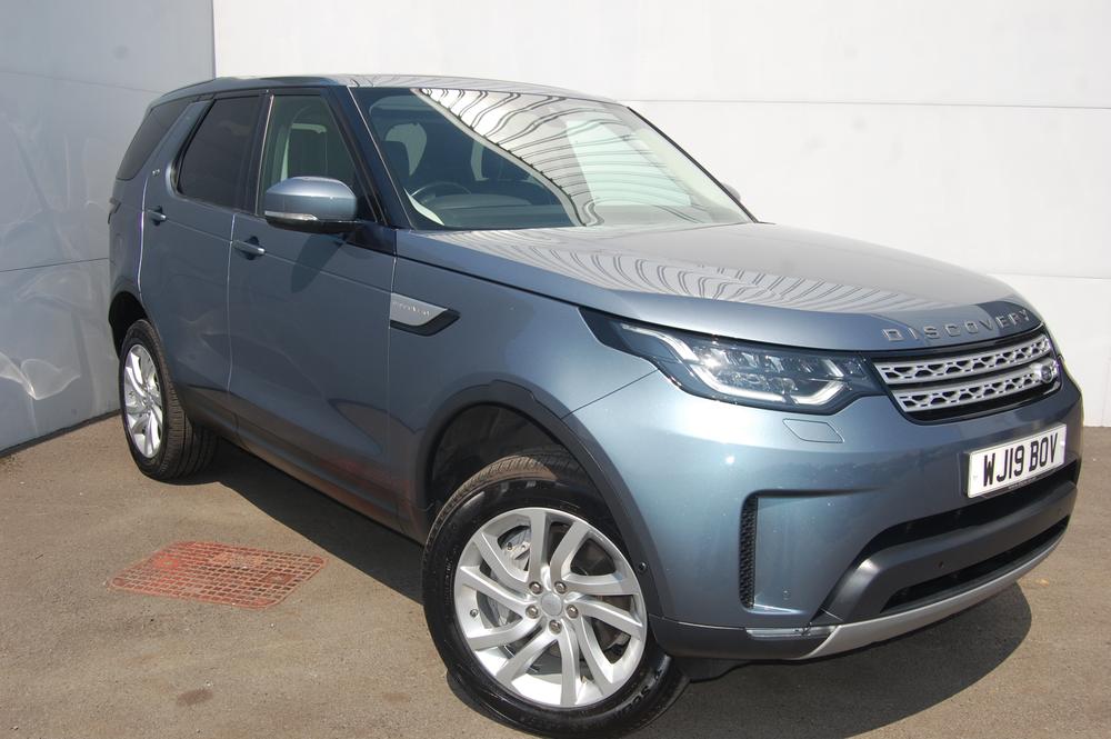 Used 2019 Land Rover DISCOVERY SDV6 HSE at Day's