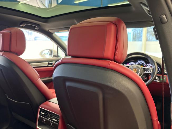 PORSCHE Cayenne Photo 41