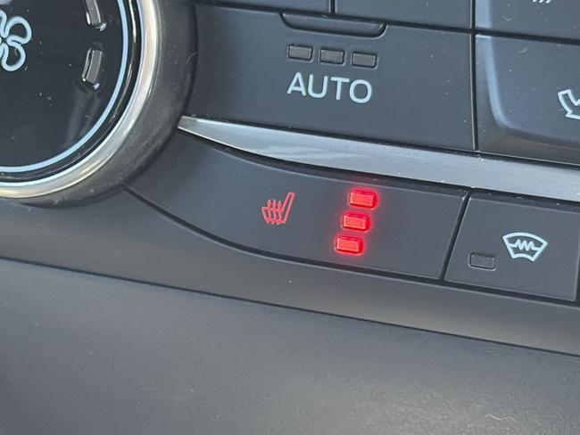 Ford FIESTA Photo 55b9b114-3952-440d-8a6b-f239e314fc8f.jpg