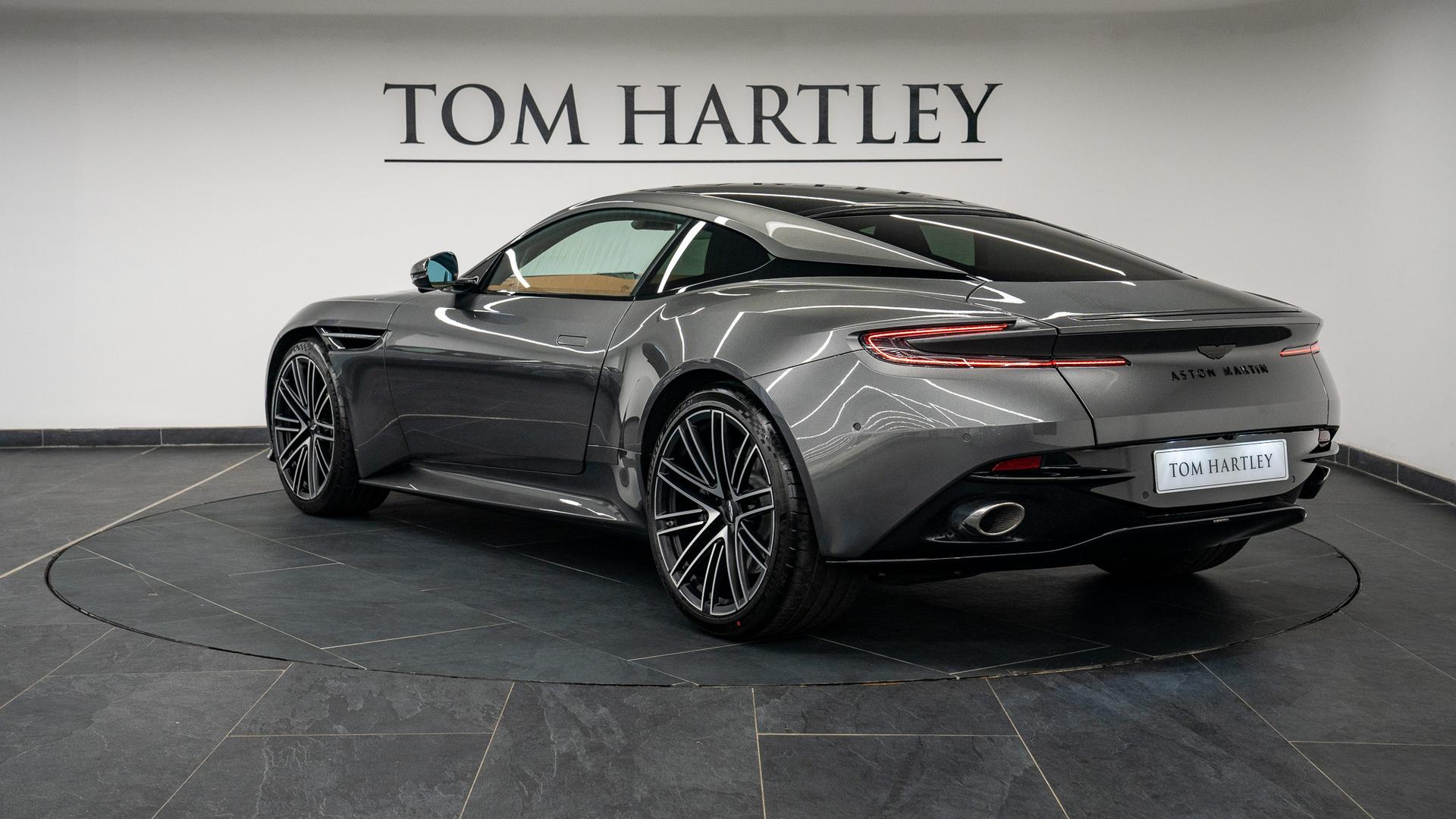 Aston Martin DB12 Photo 55c35e96-7e1a-4b05-a7a7-7d63c01a1e13.jpg